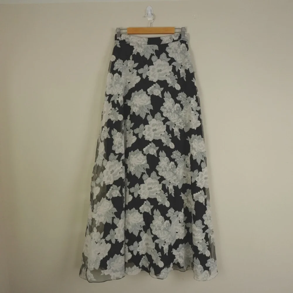 Truly‎ Zac Posen Skirt Set